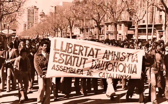 Foto de manifestación en Barcelona en los años 70