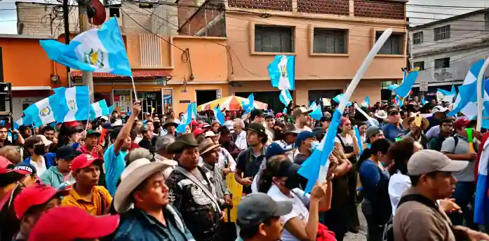 Manifestantes de Guatemala contra la explotación laboral