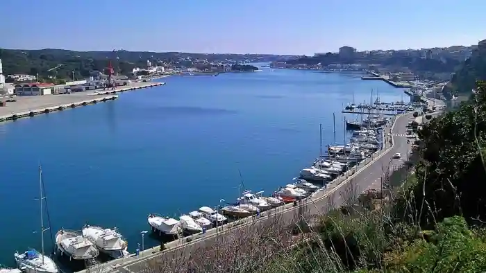 El Gobierno del PSOE-Sumar establece en Menorca otra base de la OTAN