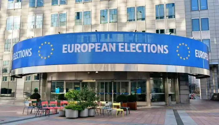 Pancarta llamando a las elecciones europeas del 9J